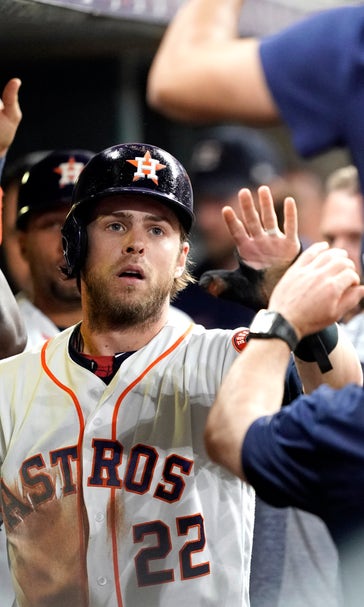 Gurriel hits 2nd straight game-winner, Astros down M's in 10